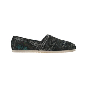 Painted Skulls Glowing Unisex Classic Canvas Slip-On (Model 1206)