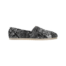 Load image into Gallery viewer, Holiday Paisley Black and White Unisex Classic Canvas Slip-On (Model 1206)