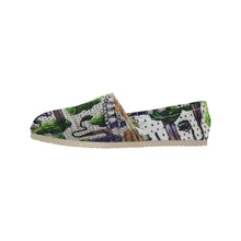 Load image into Gallery viewer, Complex Graffiti Unisex Classic Canvas Slip-On (Model 1206)