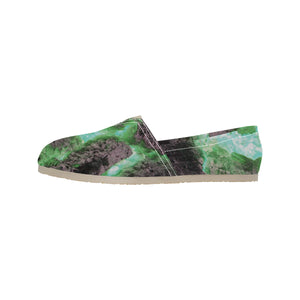 Molten Flames Green Unisex Classic Canvas Slip-On (Model 1206)