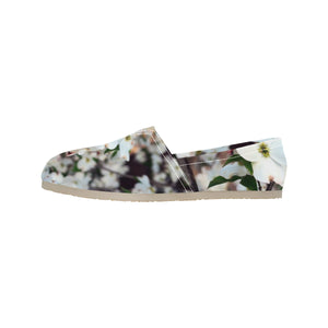 Arkansas Dogwood Flower Unisex Classic Canvas Slip-On (Model 1206)