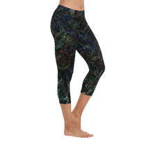 Load image into Gallery viewer, Graffiti Abstract Glowing Low Rise Capri Leggings (Invisible Stitch) (Model L08)