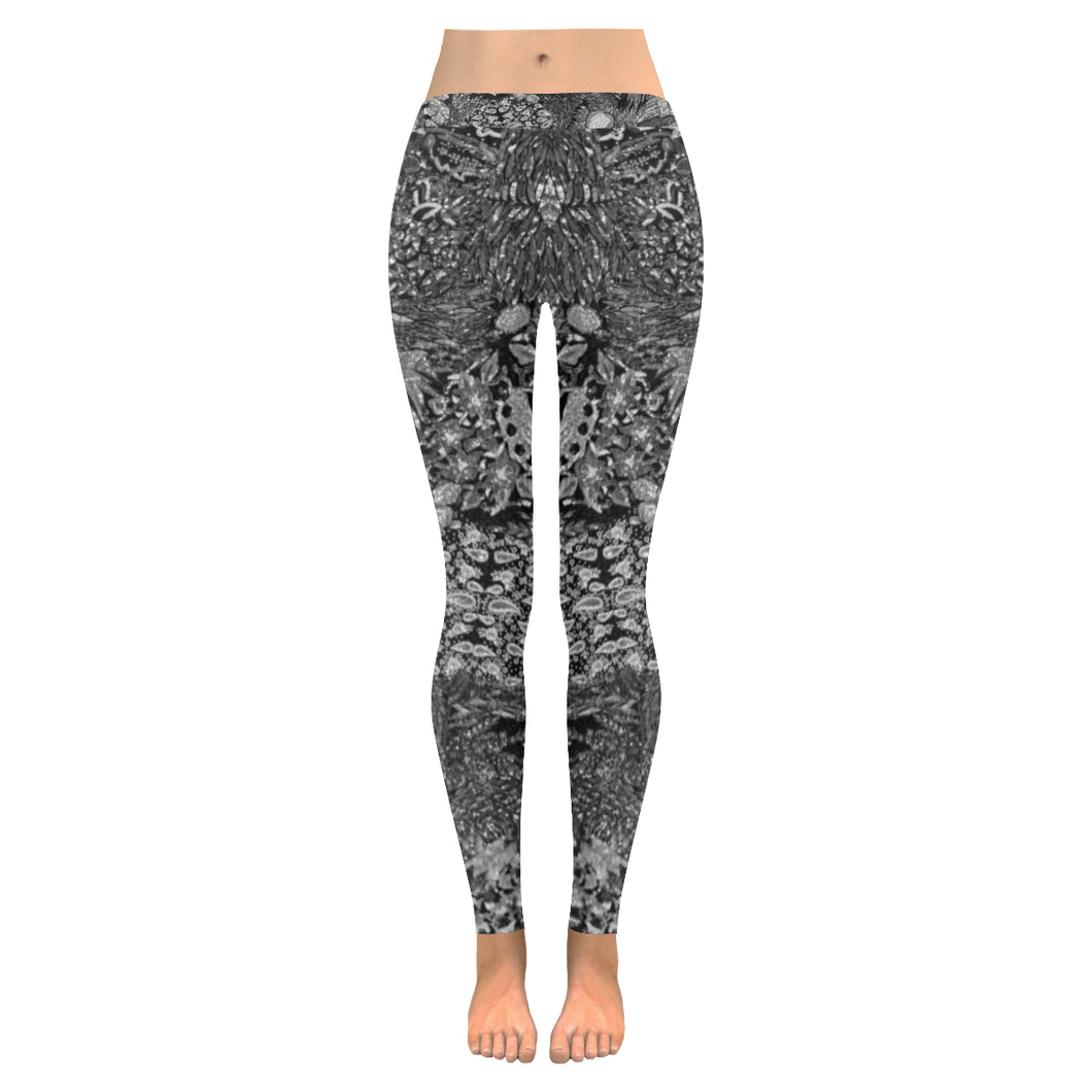 Fun and Fancy Paisley Black and White Low Rise Leggings (Invisible Stitch) (Model L05)