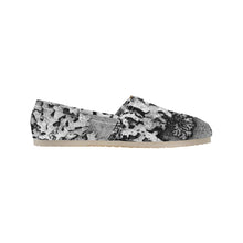 Load image into Gallery viewer, Moss Black and White Unisex Classic Canvas Slip-On (Model 1206)