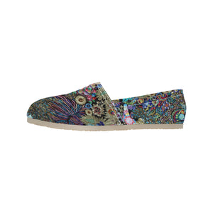 I Spy Paisley Unisex Classic Canvas Slip-On (Model 1206)