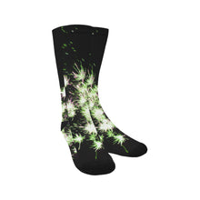 Load image into Gallery viewer, Fireworks Flowers Green Trouser Socks (For Men)