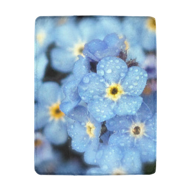 Forget Me Not Flower Ultra-Soft Micro Fleece Blanket 43''x56''