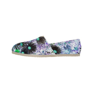 Livingstone Daisy Flower Reversed Unisex Classic Canvas Slip-On (Model 1206)