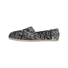 Load image into Gallery viewer, Holiday Paisley Black and White Unisex Classic Canvas Slip-On (Model 1206)