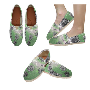 Patches of Moss Green Unisex Classic Canvas Slip-On (Model 1206)