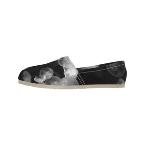 Jellyfish Black and White Unisex Classic Canvas Slip-On (Model 1206)