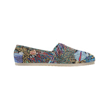 Load image into Gallery viewer, Pleasantly Paisley Unisex Classic Canvas Slip-On (Model 1206)