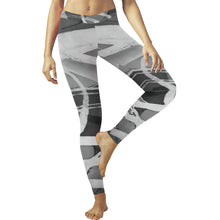 Load image into Gallery viewer, Abstract Circles Black and White Low Rise Leggings (Invisible Stitch) (Model L05)