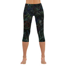 Load image into Gallery viewer, Graffiti Abstract Glowing Low Rise Capri Leggings (Invisible Stitch) (Model L08)