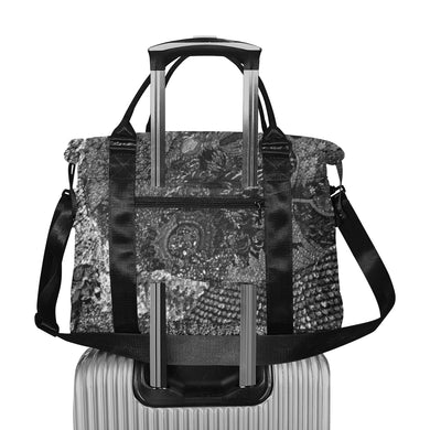 Cresent Paisley Black and White Large Capacity Duffle Bag (Model 1715)