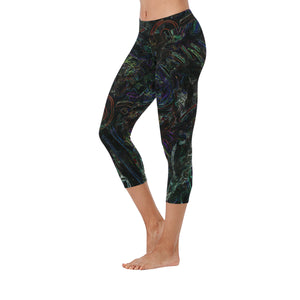 Graffiti Abstract Glowing Low Rise Capri Leggings (Invisible Stitch) (Model L08)