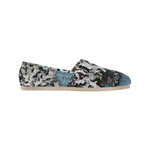 Load image into Gallery viewer, Moss Unisex Classic Canvas Slip-On (Model 1206)