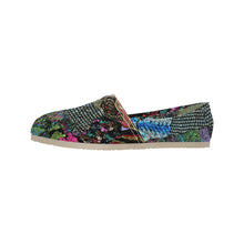 Load image into Gallery viewer, Paisley Power Unisex Classic Canvas Slip-On (Model 1206)